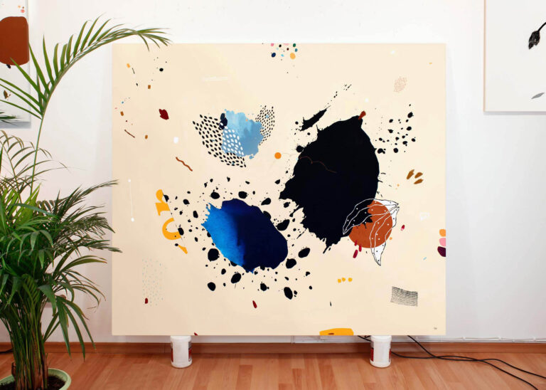 Originali didelė abstrakti tapyba ant drobės 140x160 cm – juoda, mėlyna, smėlio – šiuolaikinis menas Vilniuje