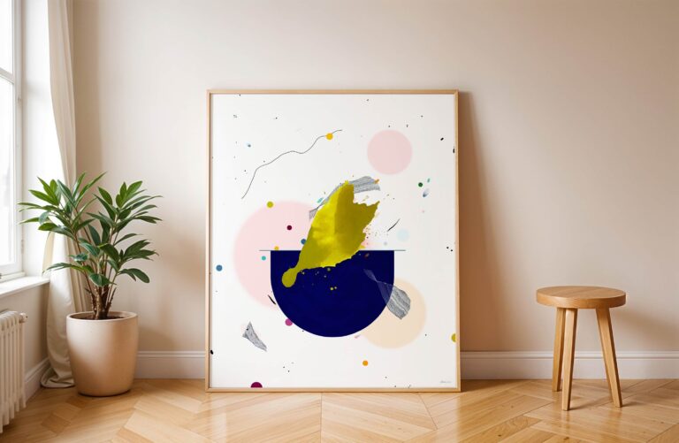 Didelė abstrakti tapyba ant drobės – mėlynas pusapskritis, geltona dėmė, Vilnius